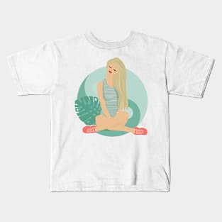 Dreamgirl - Esther in yin yang Kids T-Shirt